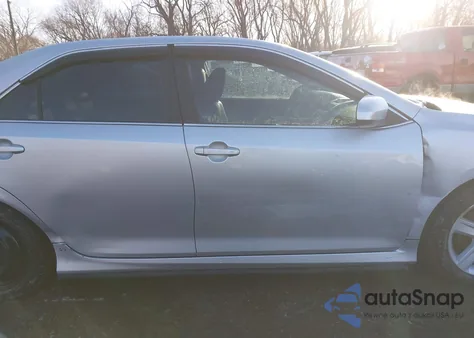 2012 Toyota Camry Se z USA, uszkodzony, nr VIN 4T1BF1FKXCU113470